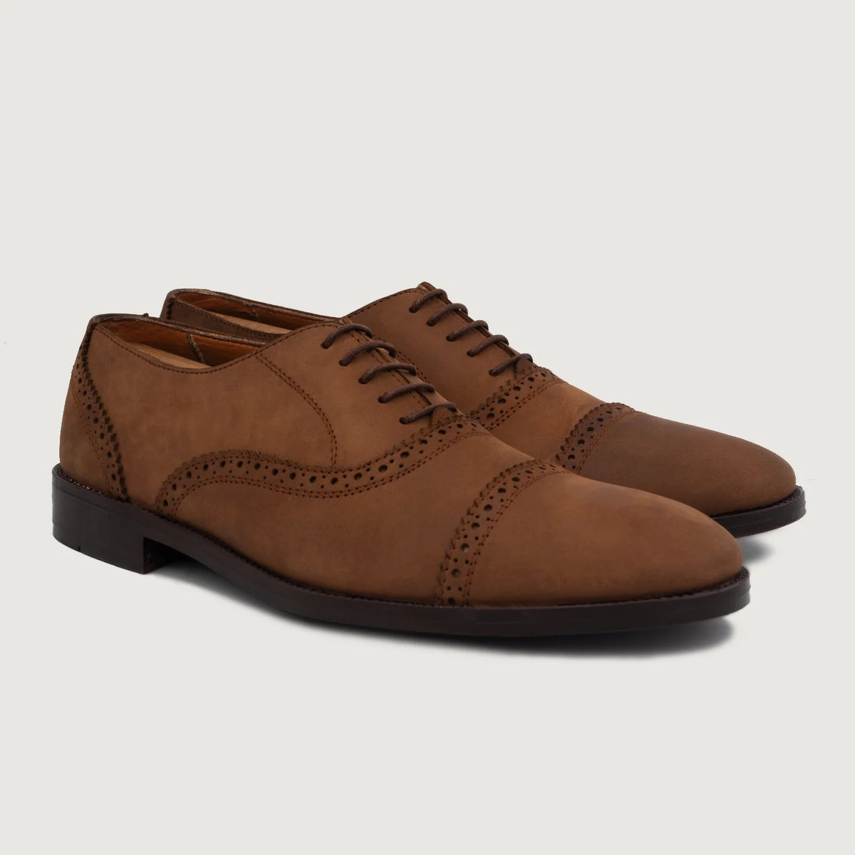 Grigioson Brogues Oxford Oil Pull-up Marrone Scarpe in pelle da Uomo in Brown Full-Grain Leather - Vista laterale | Acquista online