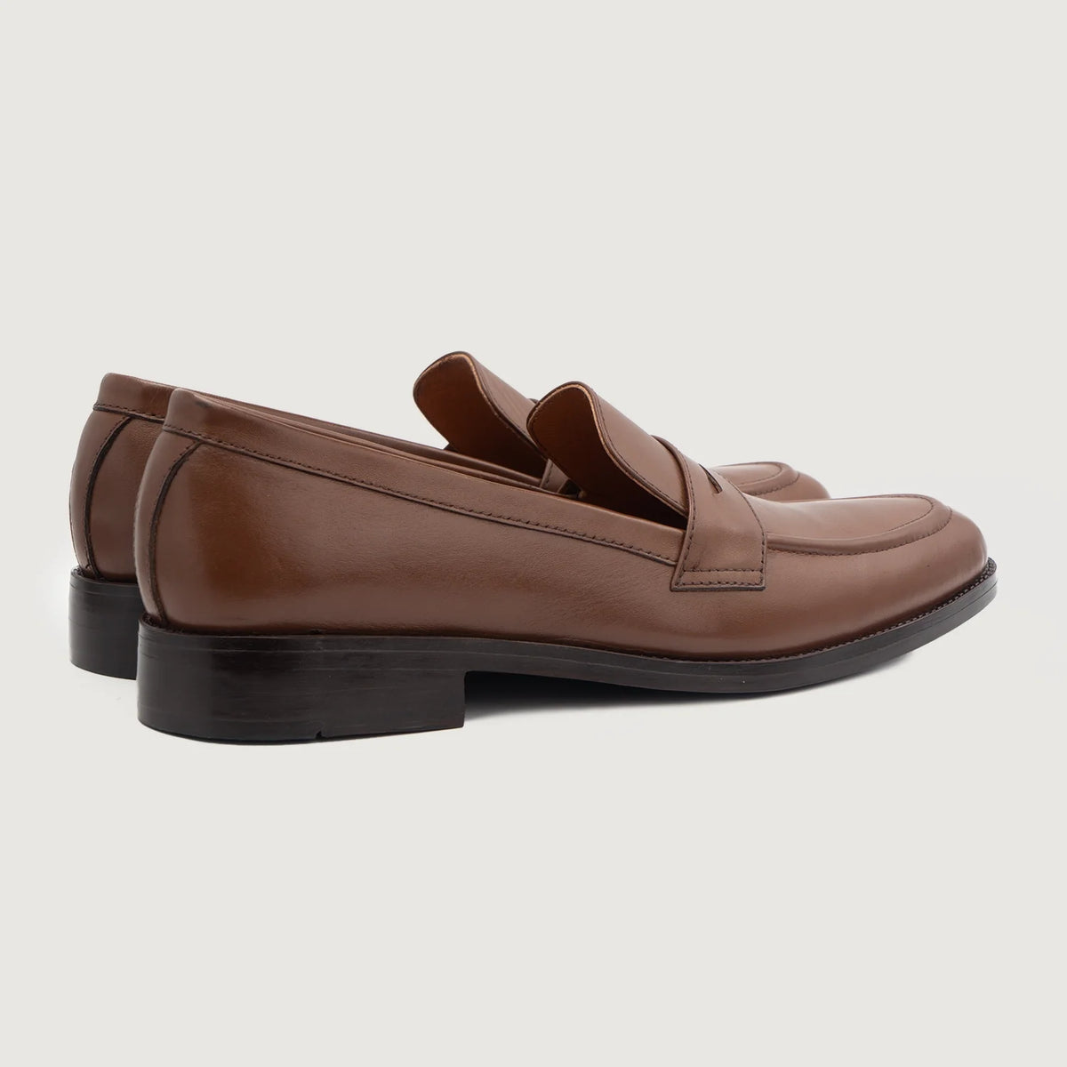 Baxton Marrone Mocassini in pelle da Uomo - Contrafforte tallone rinforzato & doppie cuciture di precisione