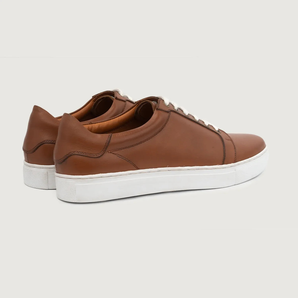 Carter Runn Cuoio Sneakers in pelle da Uomo For Men - Contrafforte tallone rinforzato & doppie cuciture di precisione
