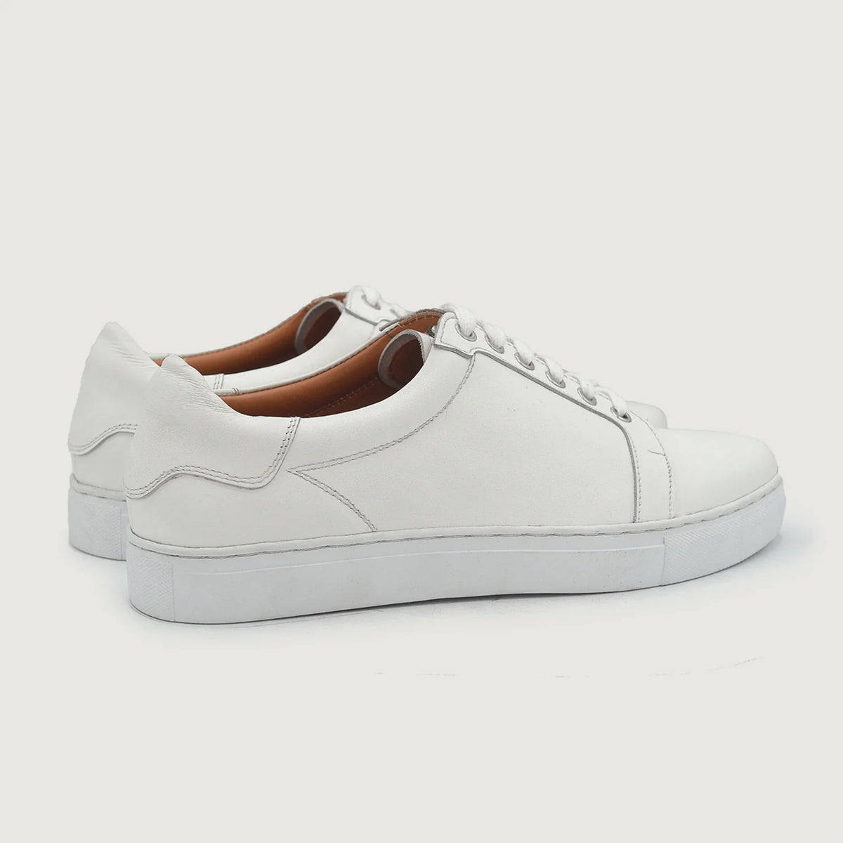 Carter Runn Bianco Sneakers in pelle da Uomo For Men - Contrafforte tallone rinforzato & doppie cuciture di precisione