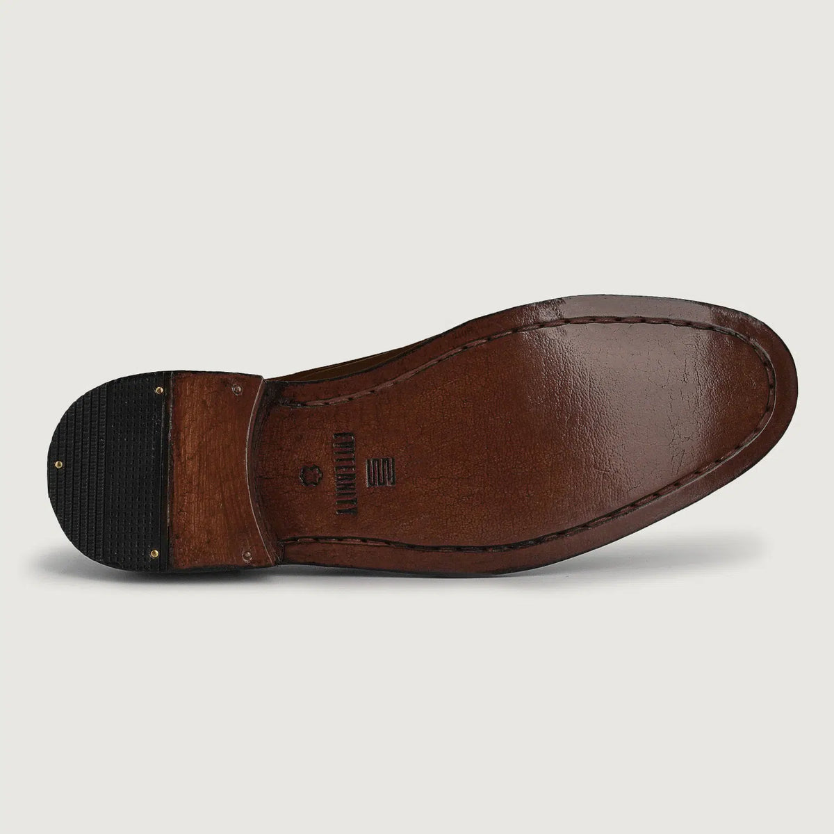 High-Traction Rubber Outsole & Lug Tread Pattern on Attorney Derby Marrone Scarpe in pelle da Uomo For Men