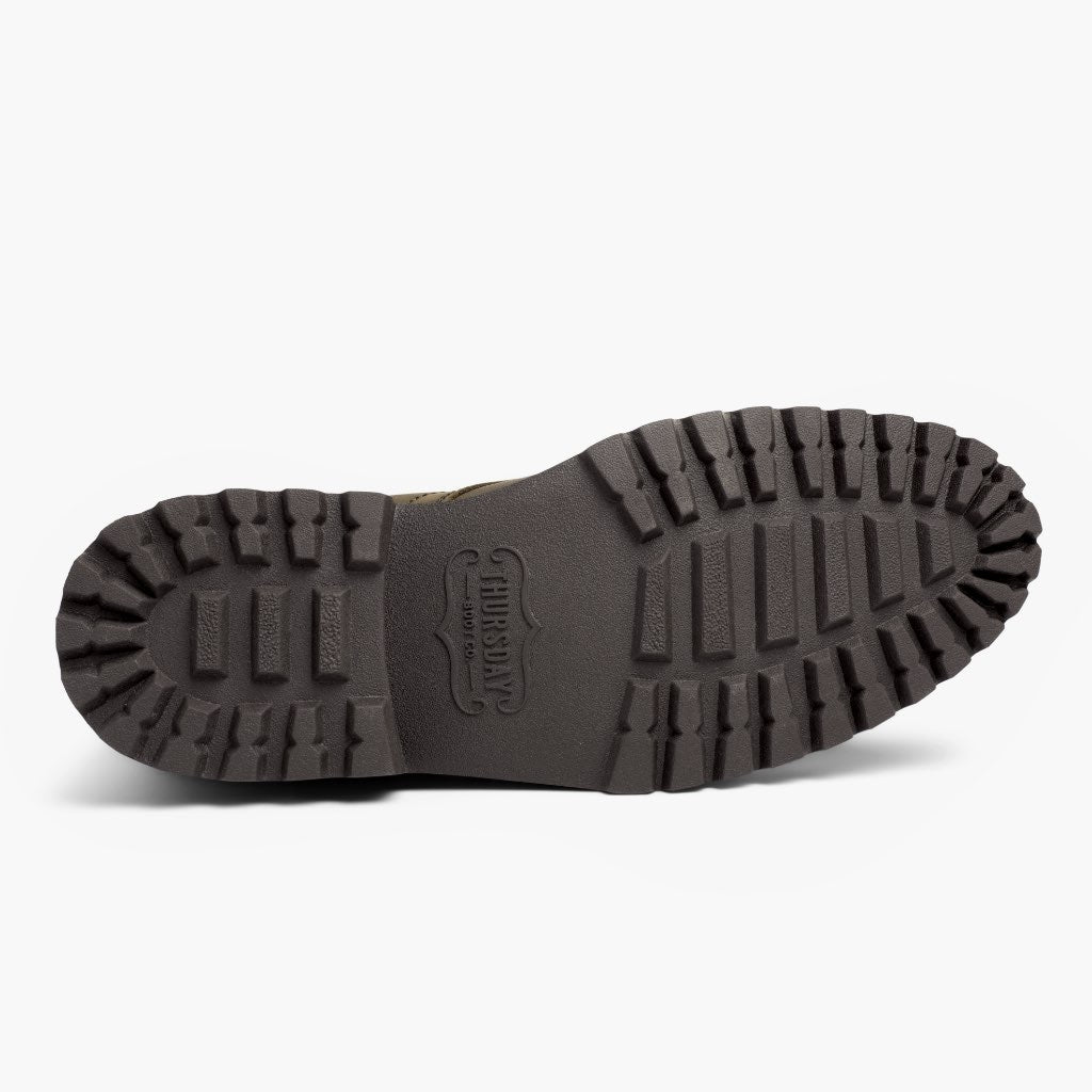 High-Traction Rubber Outsole & Lug Tread Pattern on Captain StormKing® Oliva Scuro Opaco Stivali in pelle da Uomo