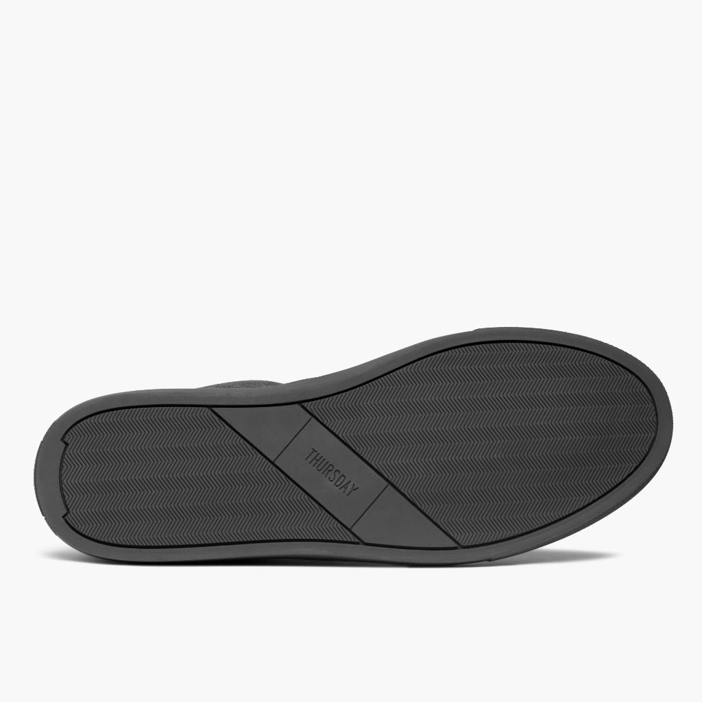 High-Traction Rubber Outsole & Lug Tread Pattern on Court Smoke Sneakers in pelle da Uomo