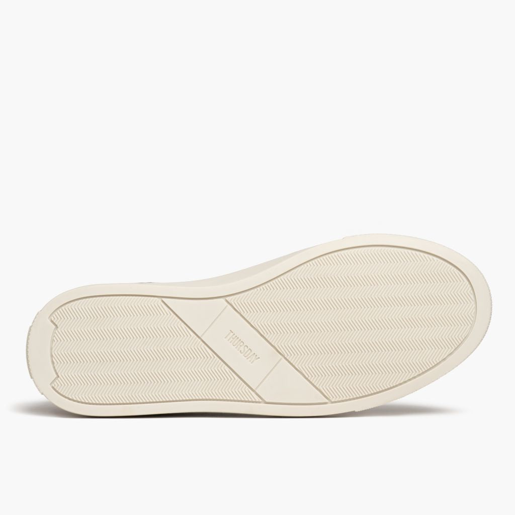 High-Traction Rubber Outsole & Lug Tread Pattern on Court Toffee x Off-Bianco Sneakers in pelle da Uomo