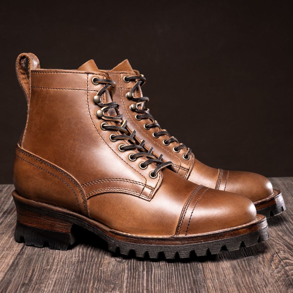 Challenger Sesamo Double Stivali in pelle da Uomo in Classic Full-Grain Leather - Vista laterale | Acquista online