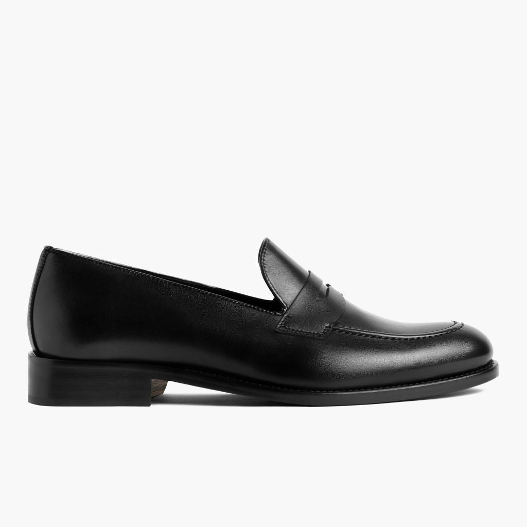 Black Full-Grain leather Sneakers - Costruzione Goodyear a guardolo & dettaglio puntale
