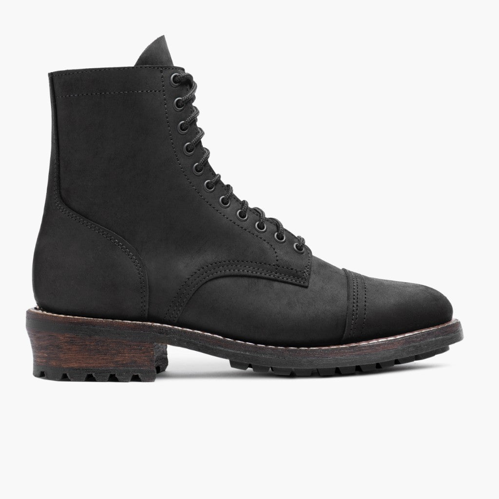Black Full-Grain leather Boots - Costruzione Goodyear a guardolo & dettaglio puntale