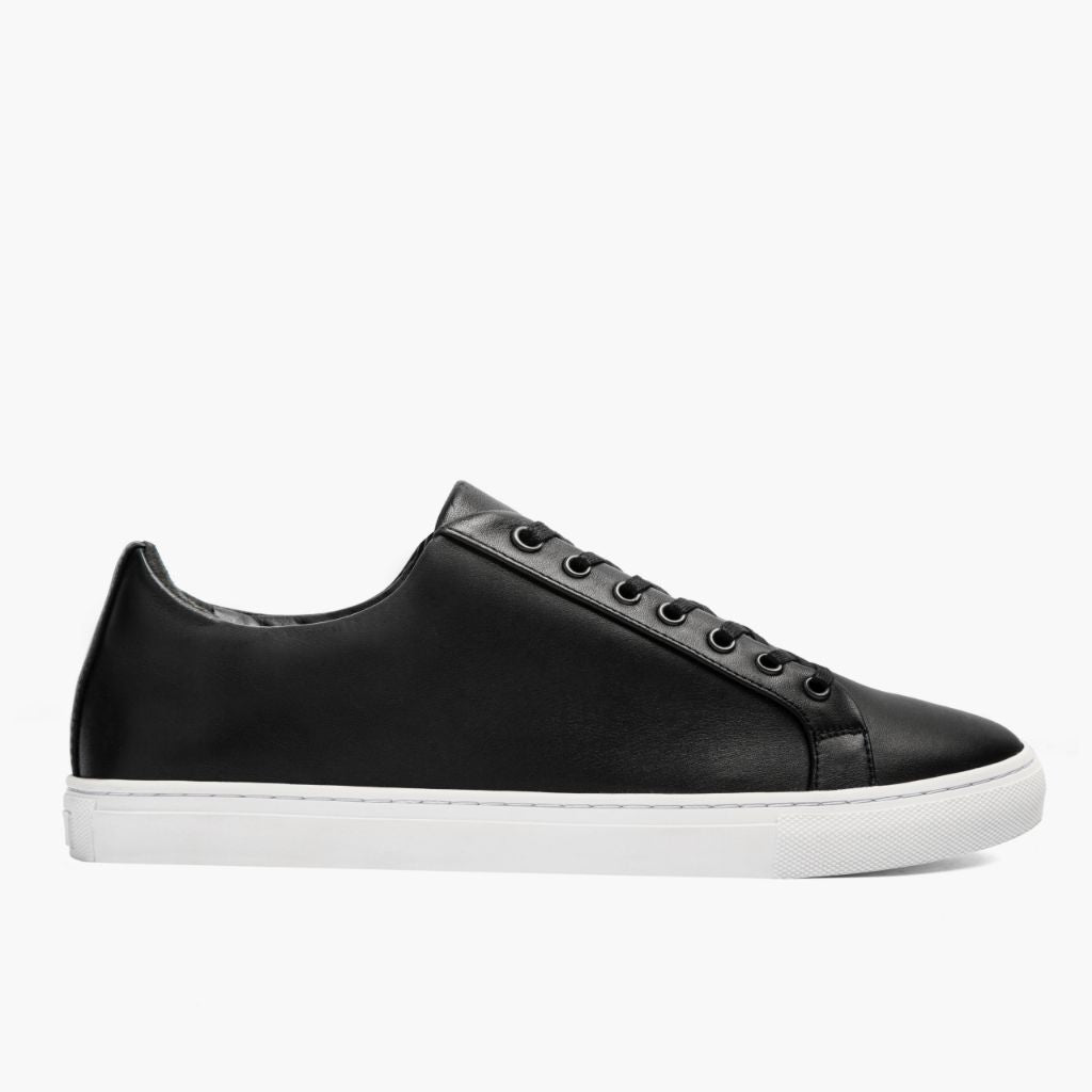 Black Full-Grain leather Sneakers - Costruzione Goodyear a guardolo & dettaglio puntale
