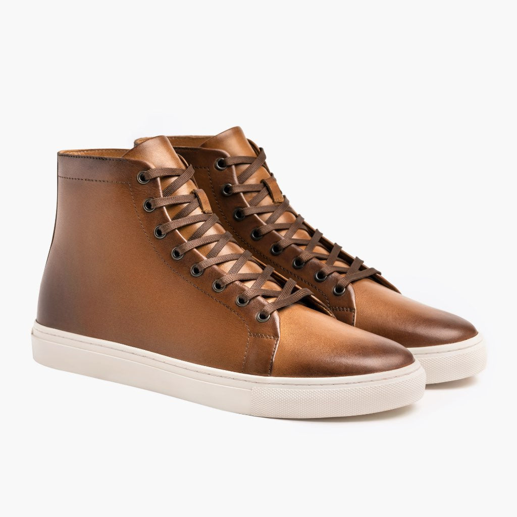 Premier High Top Toffee Sneakers in pelle da Uomo For Men in Classic Full-Grain Leather - Vista laterale | Acquista online