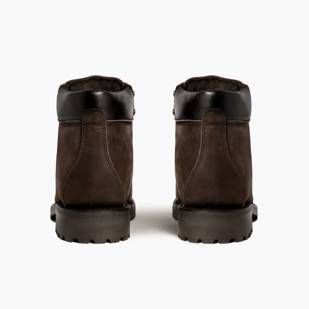 High-Traction Rubber Outsole & Lug Tread Pattern on Commander Tabacco Stivali in pelle da Uomo