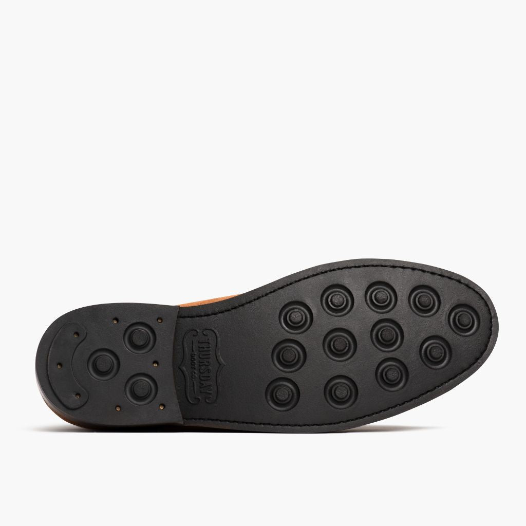 High-Traction Rubber Outsole & Lug Tread Pattern on Duke Honey Suede Stivali in pelle da Uomo