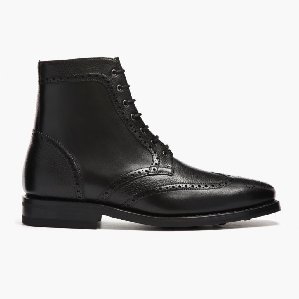 Black Full-Grain leather Boots - Costruzione Goodyear a guardolo & dettaglio puntale