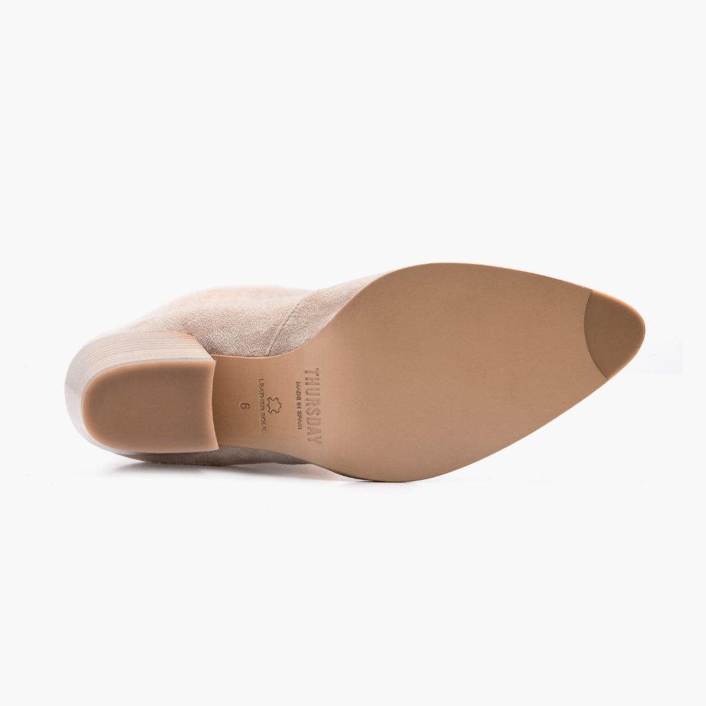 High-Traction Rubber Outsole & Lug Tread Pattern on Tempest Sand Stivali in pelle da Donna