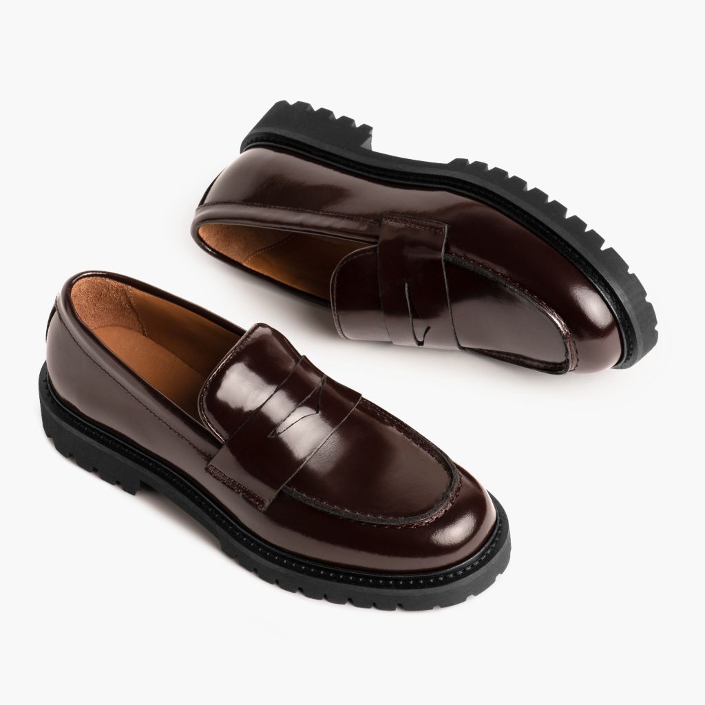 High-Traction Rubber Outsole & Lug Tread Pattern on Penny Bordeaux Stivali in pelle da Donna
