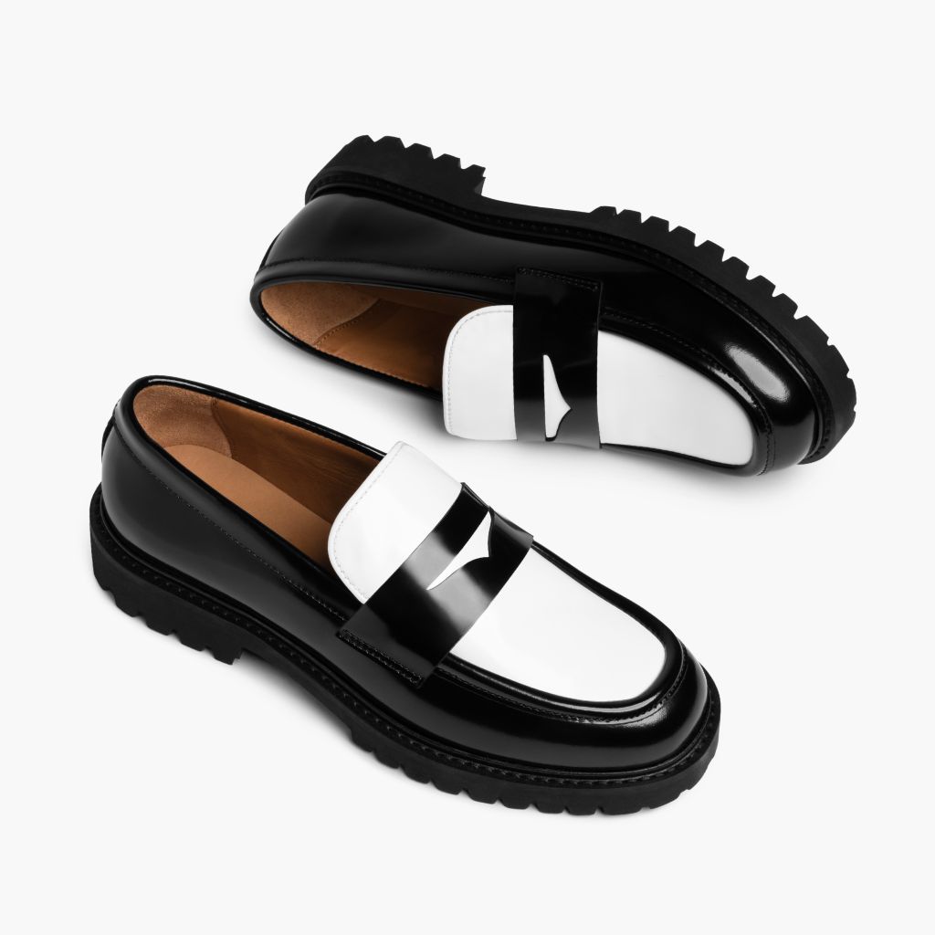 High-Traction Rubber Outsole & Lug Tread Pattern on Penny Nero & Bianco Mocassini in pelle da Donna