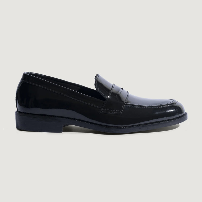Baxton Nero Patent Leather Loafers da Uomo