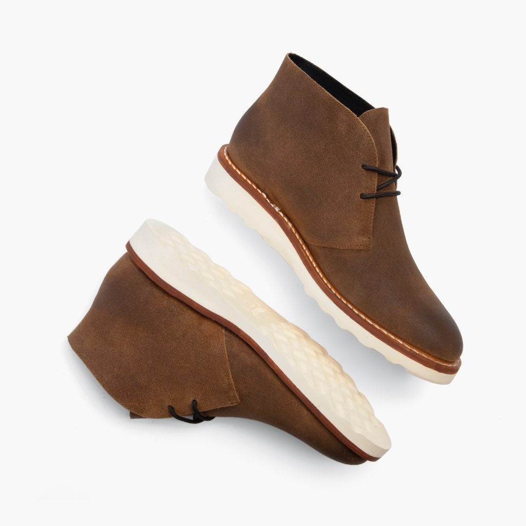 High-Traction Rubber Outsole & Lug Tread Pattern on Scout Safari Stivali in pelle da Uomo For Men