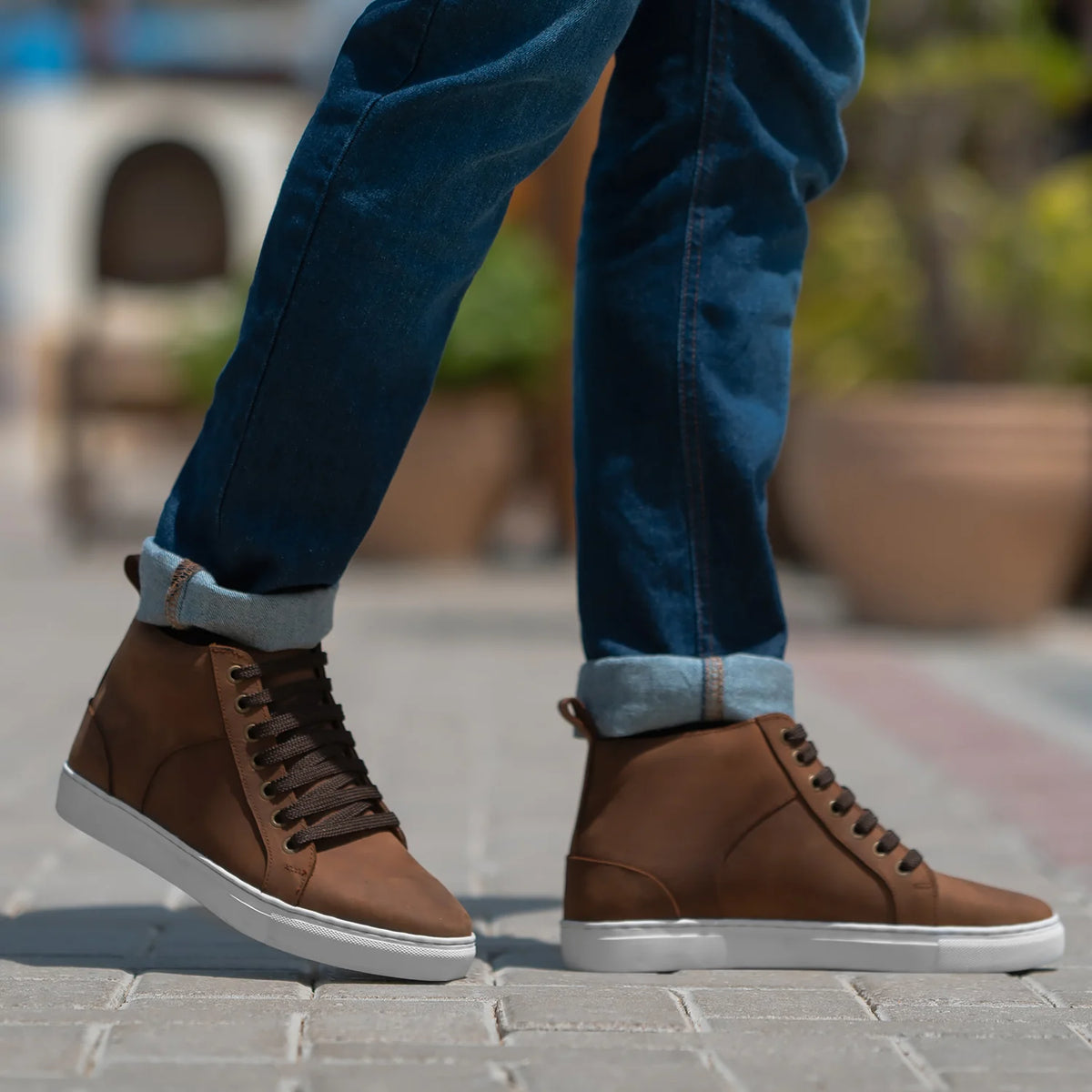 Brown Goatskin Suede Leather Sneakers - Costruzione Goodyear a guardolo & dettaglio puntale