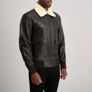 
Brown Sheepskin Leather Bomber Jacket - Vista posteriore con spalle definite e orlo pulito