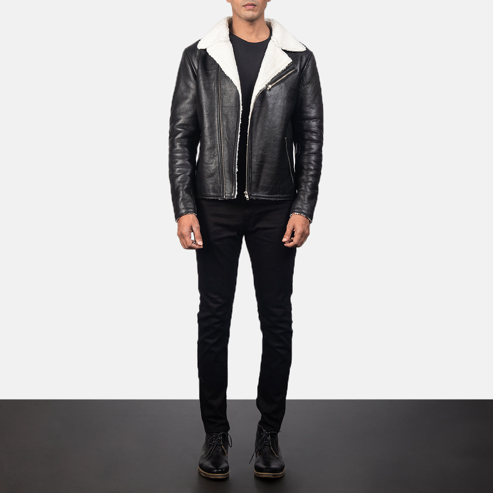 
Dettaglio ravvicinato of Notch & Zipper Hardware on Alberto Bianco Shearling Nero Giacca in Pelle da Uomo