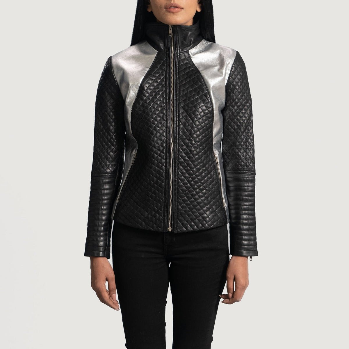 Women's Alia Metallic Nero Giacca Biker in Pelle da Donna - Lateral Side Profile View Showing Sleeve Cut &amp; Athletic Taper Fit