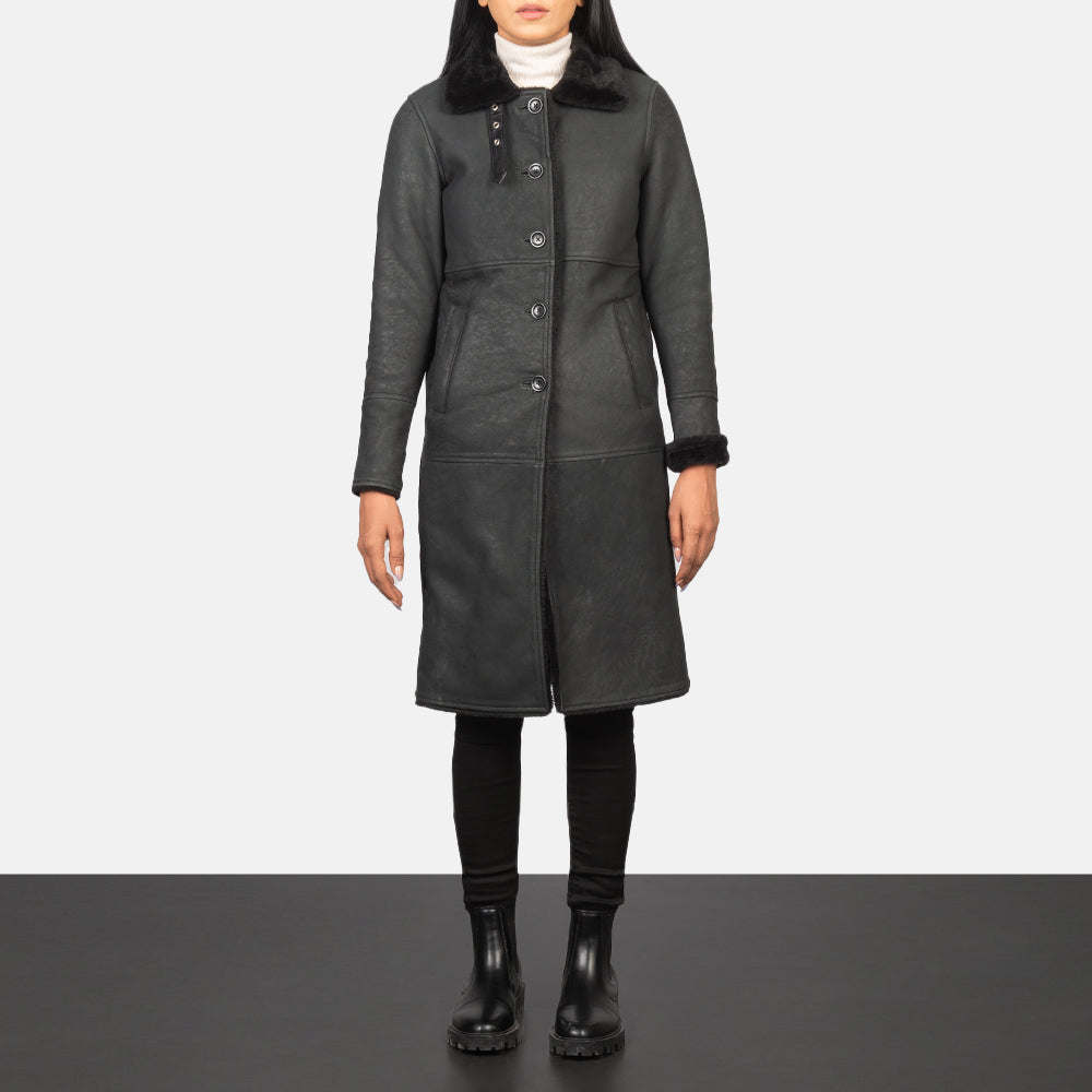 Women's Alina Shearling Nero Cappotto in Pelle da Donna in Distressed Black Sheepskin Leather - Vista frontale e linea su misura | Acquista online