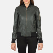 Dettaglio ravvicinato of Rib Knit &amp; Zipper Hardware on Ava Ma-1 Green Leather Bomber Jacket