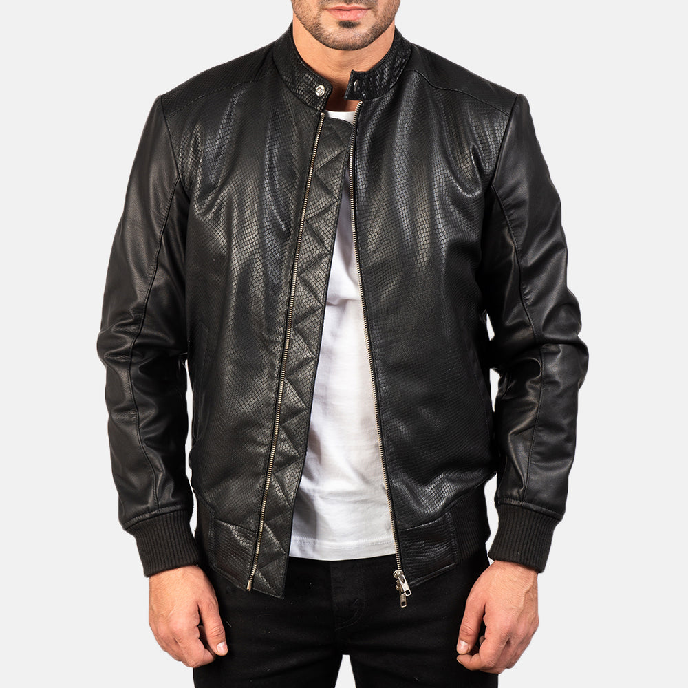 Avan Black Leather Bomber Jacket in Black Cowhide (Torso) &amp;Amp; Goatskin (Sleeves) Leather - Vista frontale e linea su misura | Acquista online
