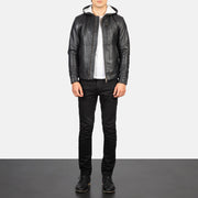 
Baston Black Hooded Leather Bomber Jacket - Vista laterale che mostra il taglio ergonomico delle maniche