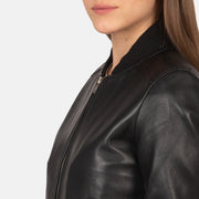 Vista interna Showing Quilted Polyester Lining &amp; Dual Inside Utility Storage Pockets