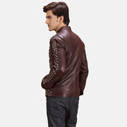 
Maroon Sheepskin Leather Biker Jacket - Vista posteriore con spalle definite e orlo pulito