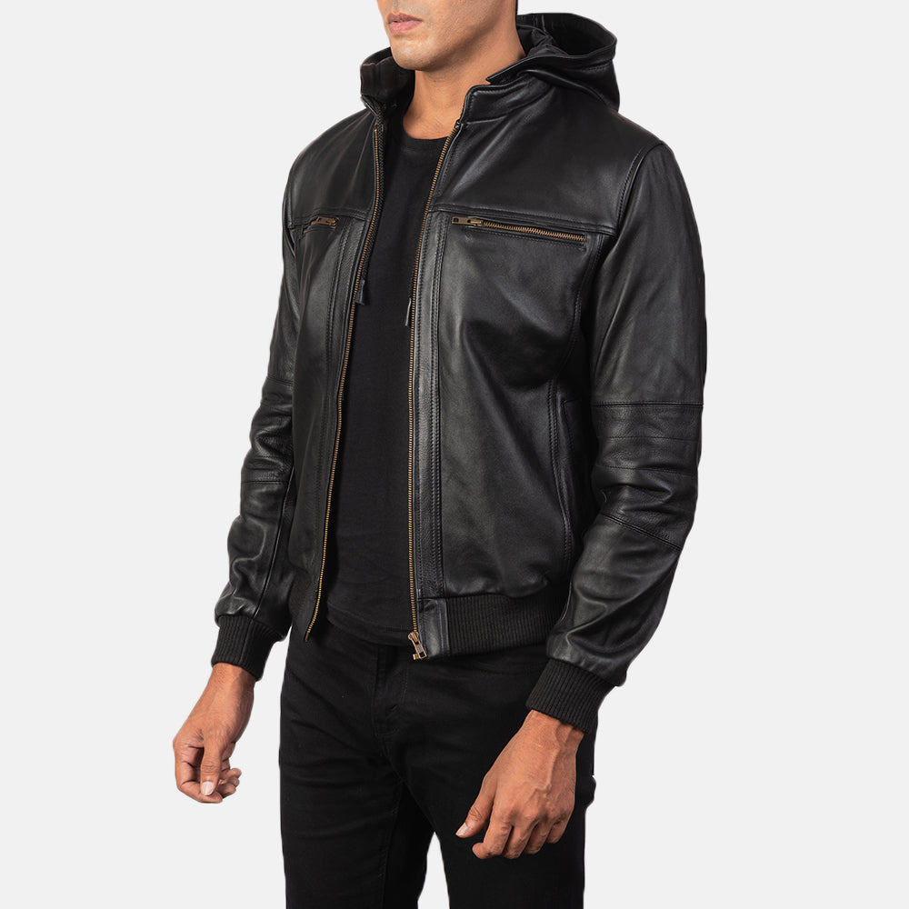 
Black Cowhide Leather Bomber Jacket - Vista posteriore con spalle definite e orlo pulito