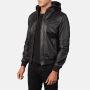 
Black Cowhide Leather Bomber Jacket - Vista posteriore con spalle definite e orlo pulito
