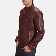 
Maroon Sheepskin Leather Biker Jacket - Vista posteriore con spalle definite e orlo pulito