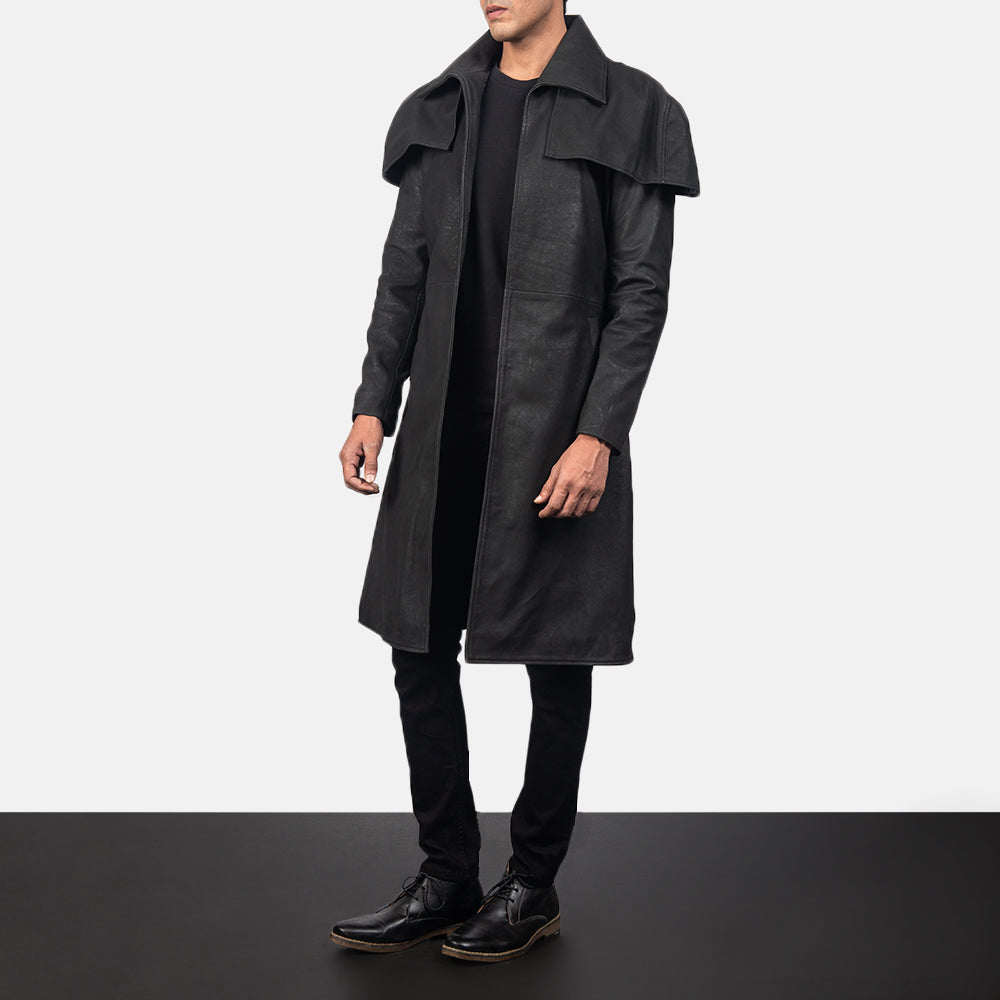 
Distressed Black Sheepskin Snuffed Trench Coat - Vista posteriore con spalle definite e orlo pulito