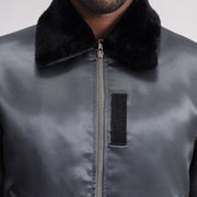 Vista interna Showing Quilted Polyester Lining &amp; Dual Inside Utility Storage Pockets