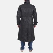 Dettaglio ravvicinato of Classic Collar &amp; Button &amp; Waist belt Hardware on Men's Daniel Nero Trench in Pelle da Uomo