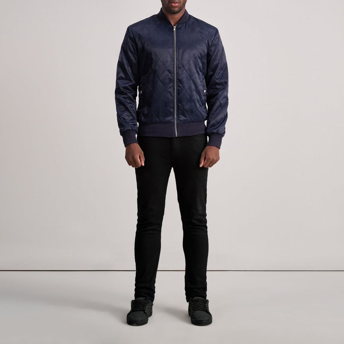 Dettaglio ravvicinato of Varsity &amp; Zipper Hardware on Danson Trapuntato Blu Varsity Giacca in Pelle da Uomo