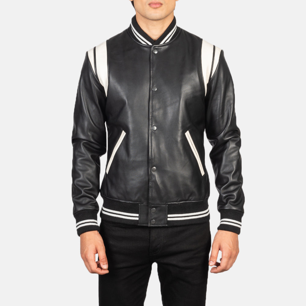 Dettaglio ravvicinato of Varsity &amp; Snap Buttons Hardware on Men's Dantee Nero Leather Varsity Giacca in Pelle da Uomo