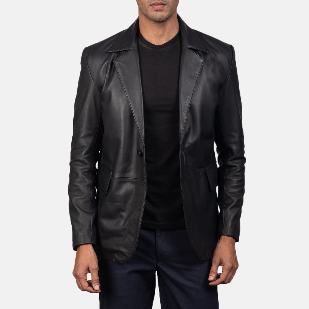 Dettaglio ravvicinato of Notch &amp; Button Hardware on Men's Daron Nero Blazer in Pelle in Pelle da Uomo