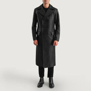 
Delmar Black Leather Double Breasted Coat - Vista laterale che mostra il taglio ergonomico delle maniche