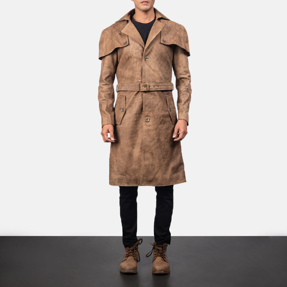Dettaglio ravvicinato of Classic Collar &amp; Buttons + Belt Hardware on Men's Deux Marrone Leather Duster da Uomo
