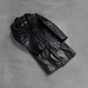 Open hem &amp; Hem Craftsmanship Construction Detail on Men's Don Long Nero Cappotto in Pelle da Uomo