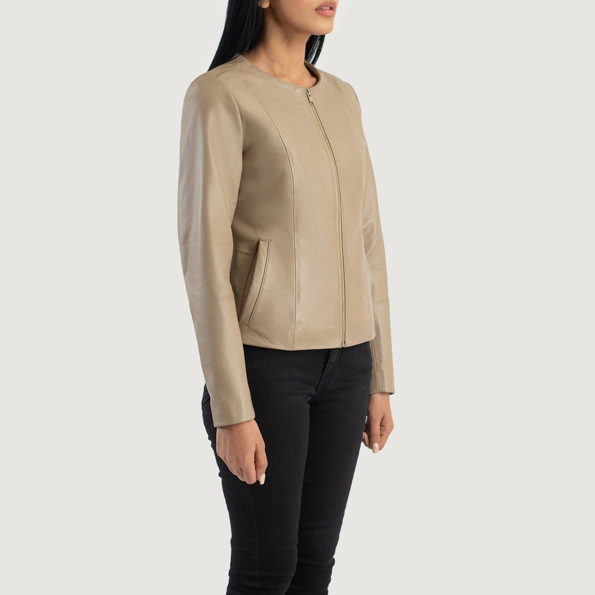 Beige Sheepskin Leather Biker Jacket - Vista posteriore Showing Tailored Shoulder Fit &amp; Clean Hemline