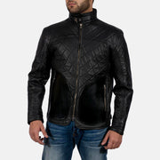 Black Sheepskin Leather Biker Jacket - Vista posteriore Showing Tailored Shoulder Fit &amp; Clean Hemline