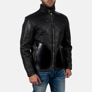 Dettaglio ravvicinato of High neck with Belt &amp; Zipper Hardware on Equilibrium Nero Giacca in Pelle da Uomo