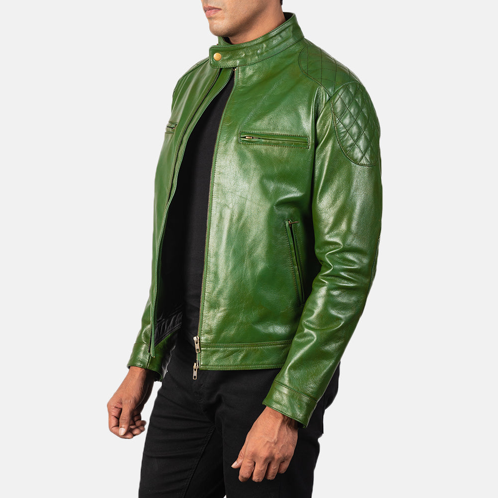 
Green Sheepskin Burnishing Biker Jacket - Vista posteriore con spalle definite e orlo pulito