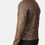 
Vista interna Showing Quilted Polyester Lining & Due tasche interne funzionali