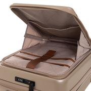 
Vista interna Showing Quilted Viscose Lining & Due tasche interne funzionali