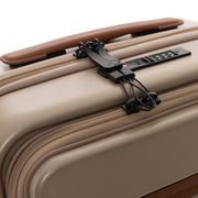 
Hand Luggage Suitcase Front Pocket Zuna da Donna da Donna - Vista laterale che mostra il taglio ergonomico delle maniche
